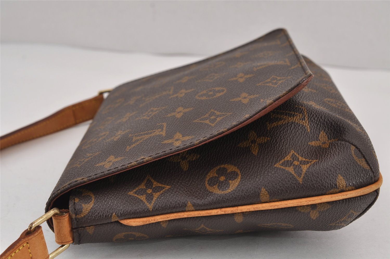 Authentic Louis Vuitton Monogram Musette Tango Shoulder Bag M51257 LV 8915J