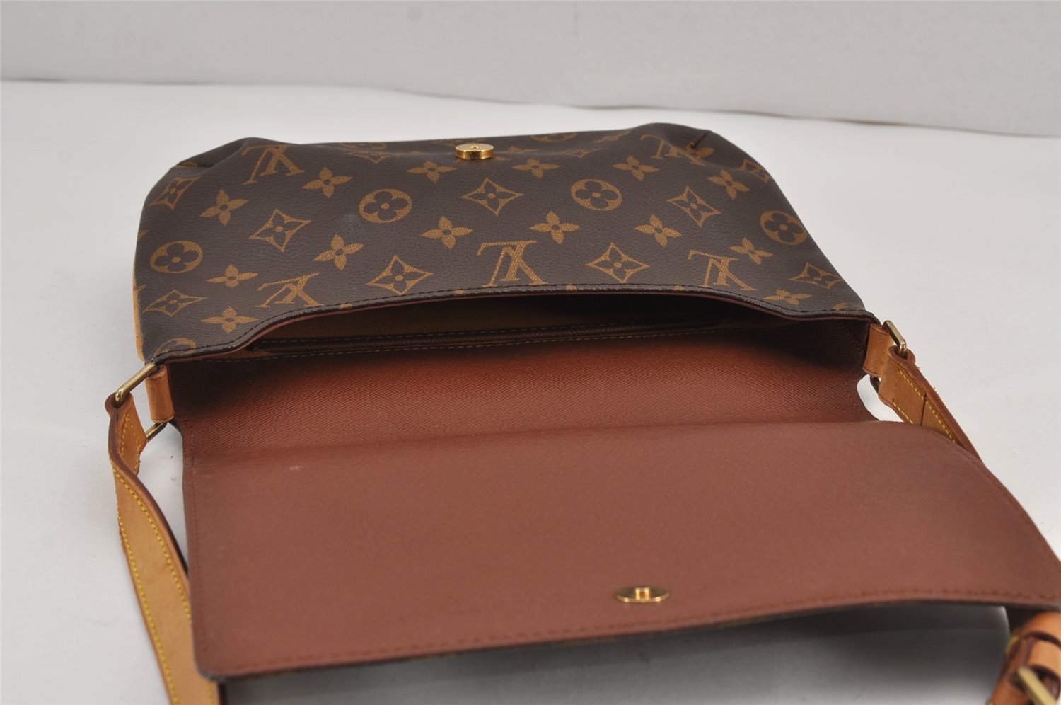 Authentic Louis Vuitton Monogram Musette Tango Shoulder Bag M51257 LV 8915J