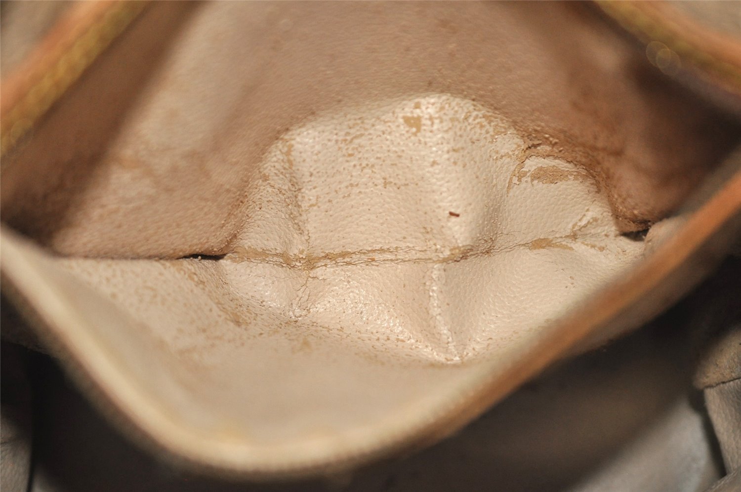 Authentic Louis Vuitton Monogram Bucket PM Shoulder Tote Bag M42238 Junk 8918I