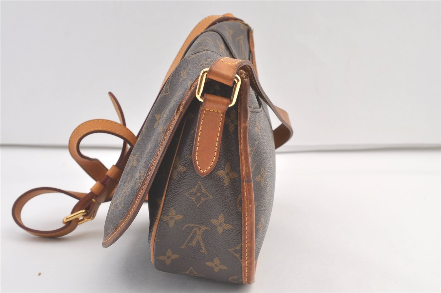 Authentic Louis Vuitton Monogram Menilmontant PM M40474 Shoulder Cross Bag 8918J