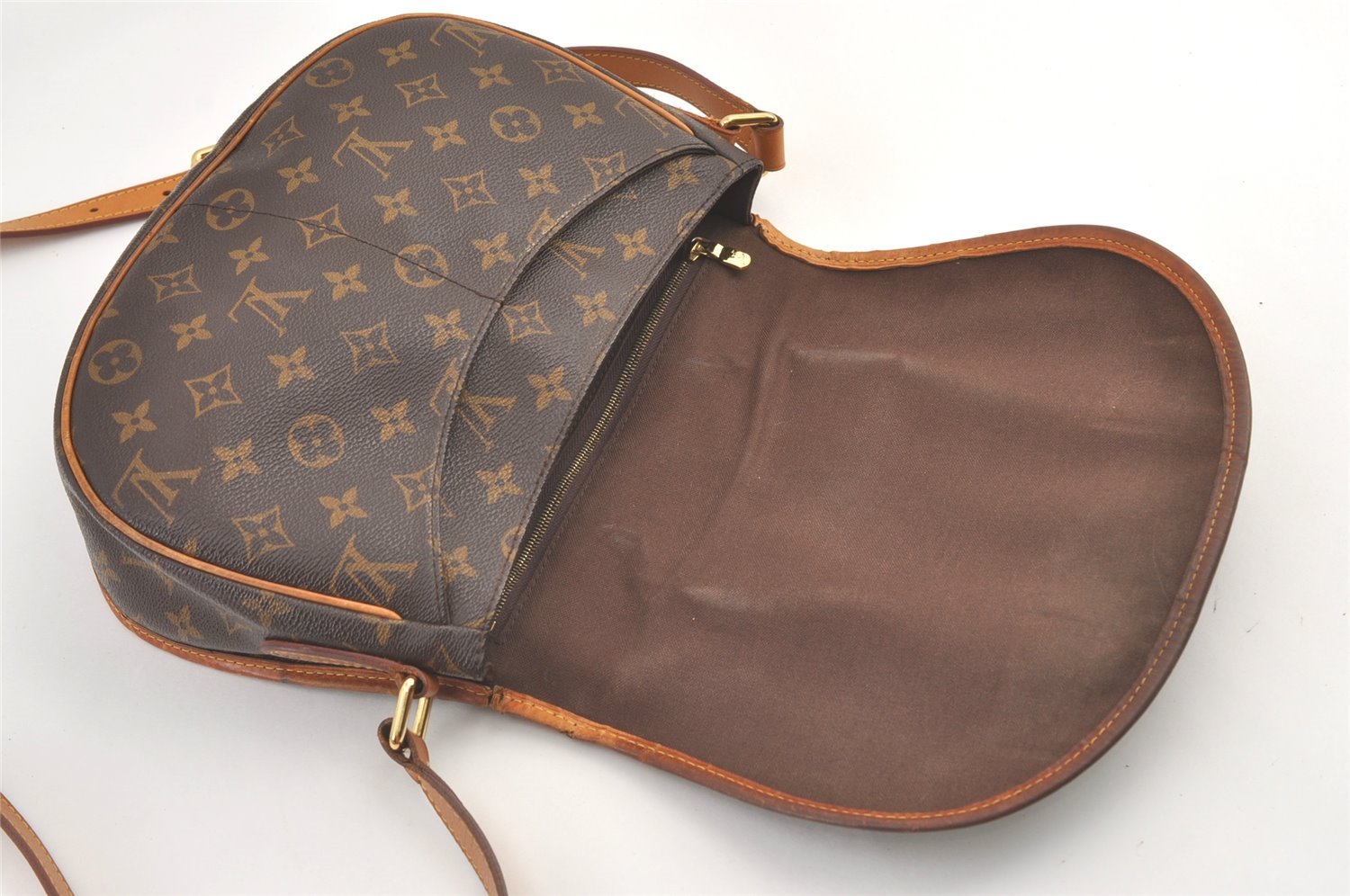Authentic Louis Vuitton Monogram Menilmontant PM M40474 Shoulder Cross Bag 8918J