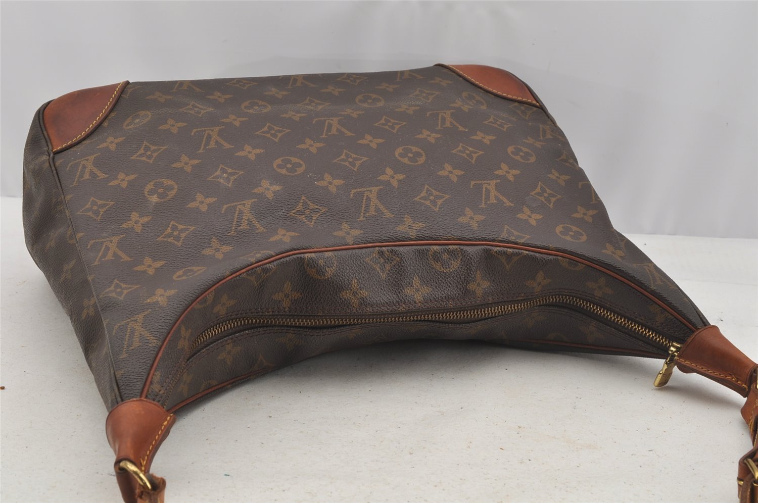 Authentic Louis Vuitton Monogram Boulogne 35 Shoulder Cross Bag M51260 LV 8920I