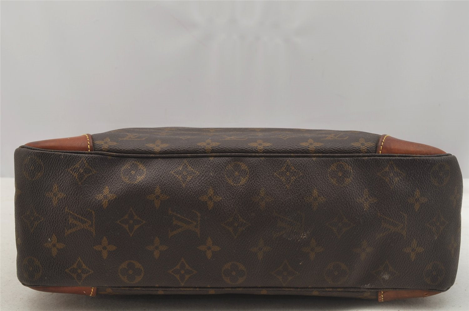Authentic Louis Vuitton Monogram Boulogne 35 Shoulder Cross Bag M51260 LV 8920I