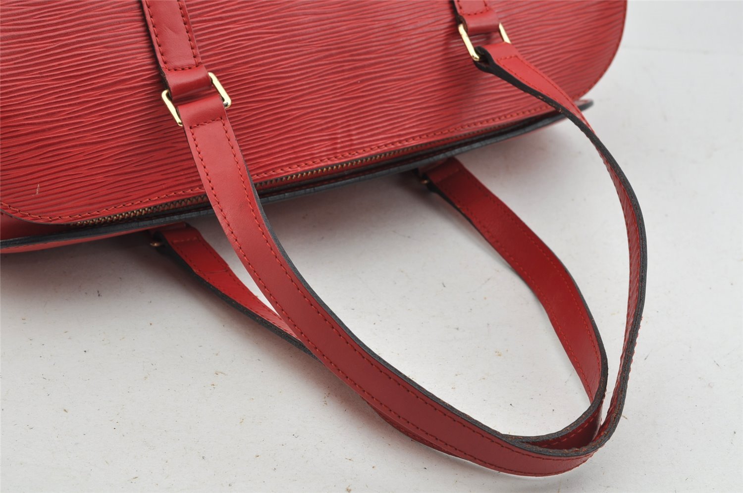 Authentic Louis Vuitton Epi Soufflot Hand Bag Red M52227 LV 8922J