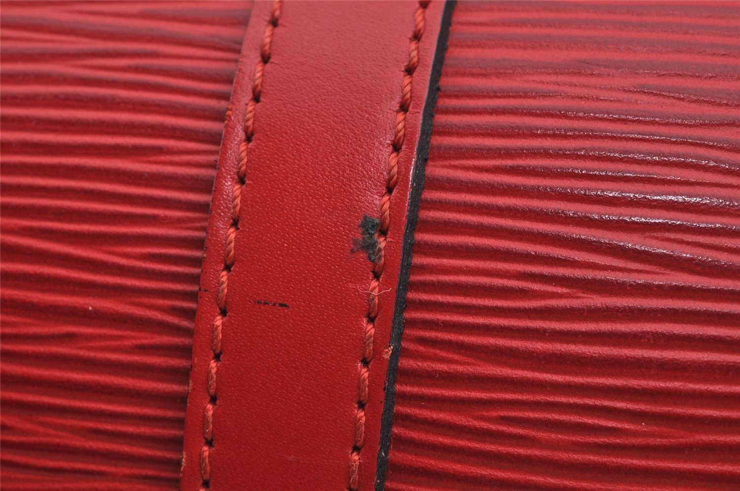 Authentic Louis Vuitton Epi Soufflot Hand Bag Red M52227 LV 8922J