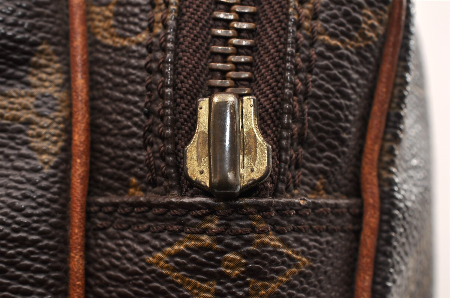 Authentic Louis Vuitton Monogram Mini Amazone Shoulder Bag M45238 LV Junk 8923I