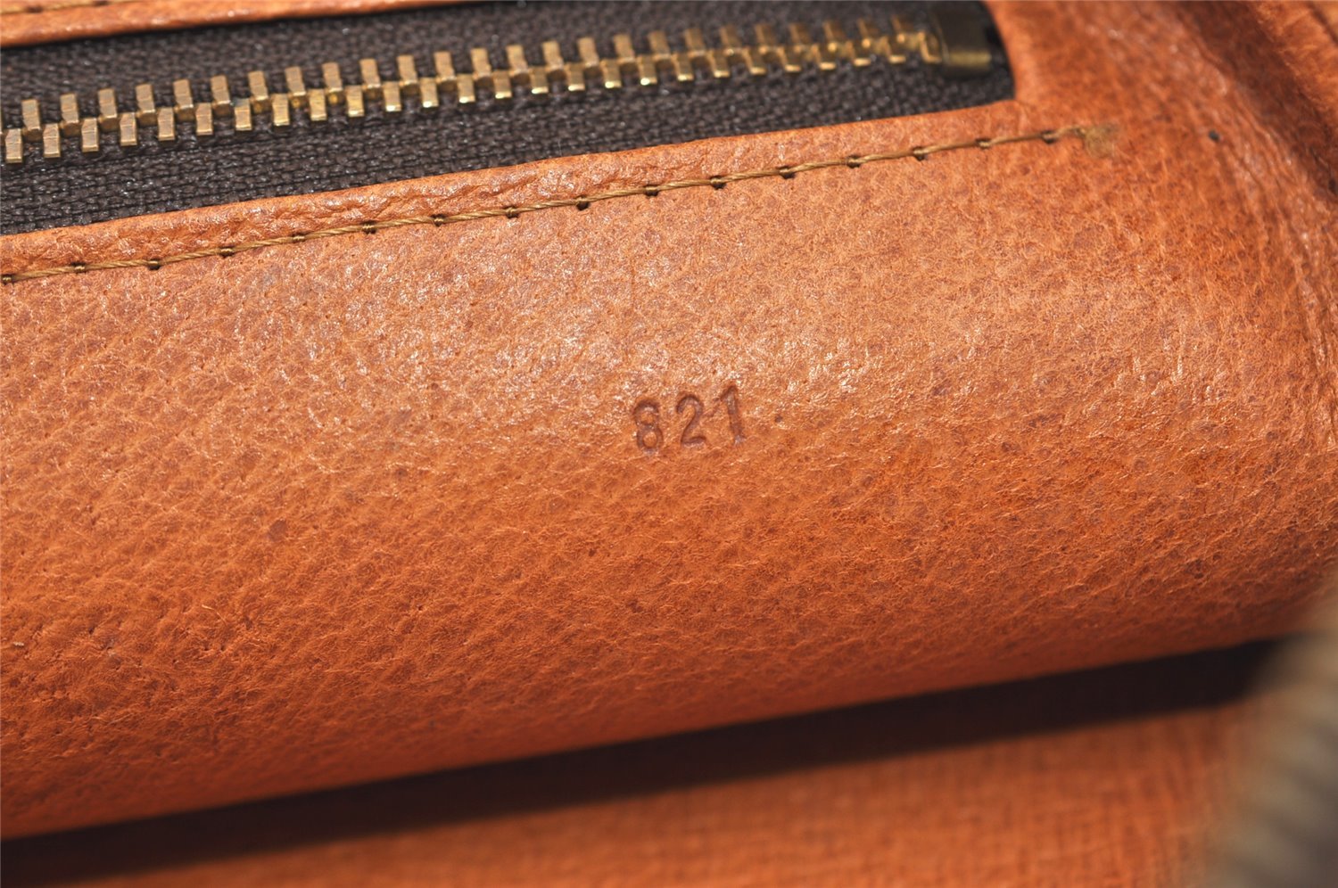 Authentic Louis Vuitton Monogram Marceau Shoulder Cross Body Bag Old Model 8924I