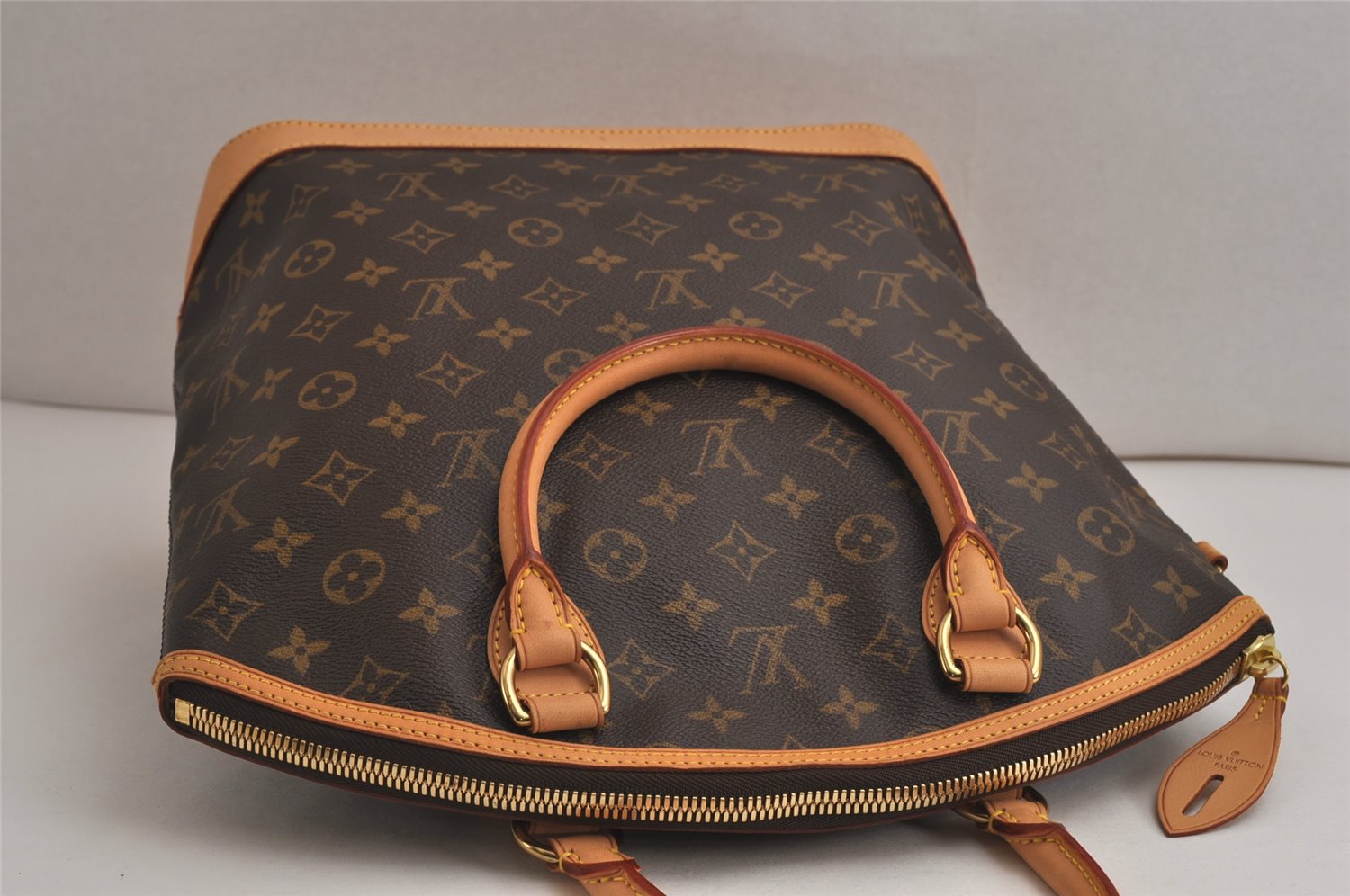 Authentic Louis Vuitton Monogram Lockit Vertical Hand Bag M40103 LV 8925J