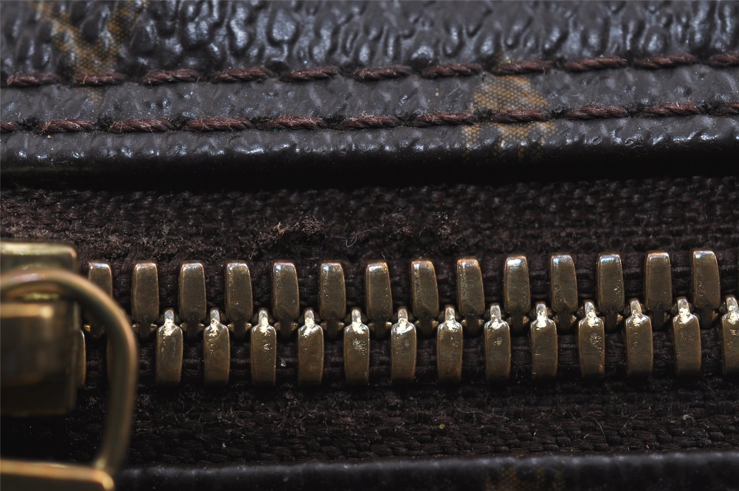 Authentic Louis Vuitton Monogram Sac Bosphore 2Way Hand Bag M40043 LV 8929I