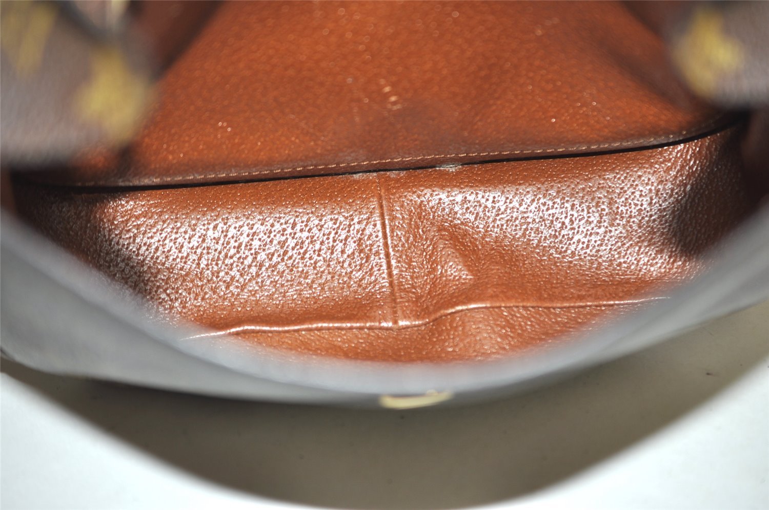 Auth Louis Vuitton Monogram Saint Cloud GM Shoulder Cross Bag Old Model LV 8930I