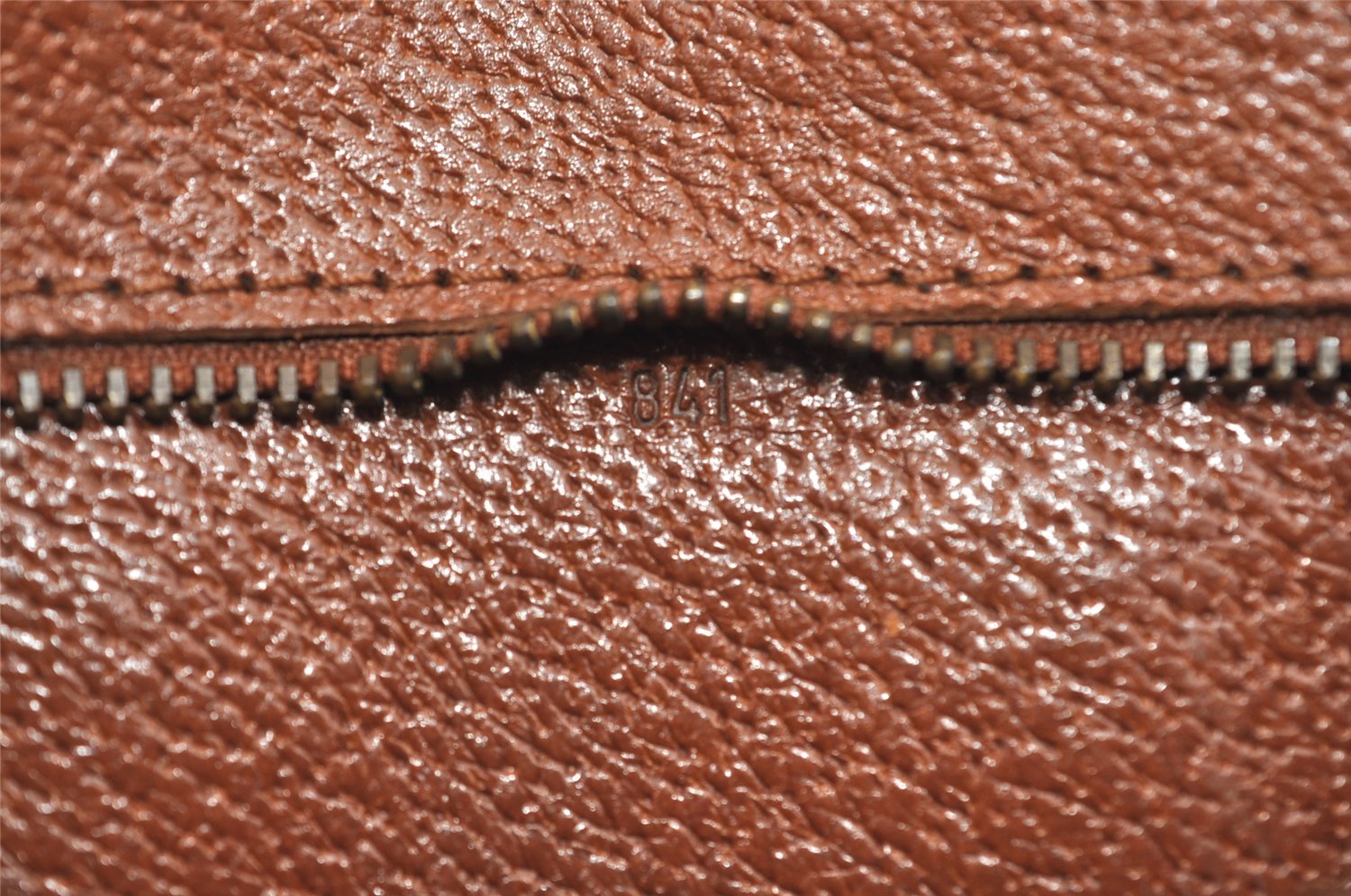 Auth Louis Vuitton Monogram Saint Cloud GM Shoulder Cross Bag Old Model LV 8930I