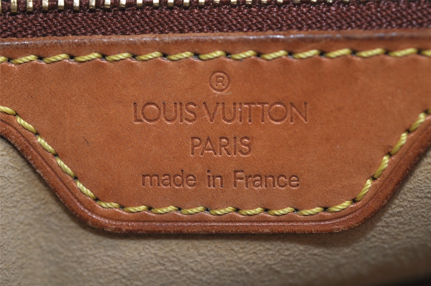 Authentic Louis Vuitton Monogram Looping MM Shoulder Bag M51146 LV 8931I
