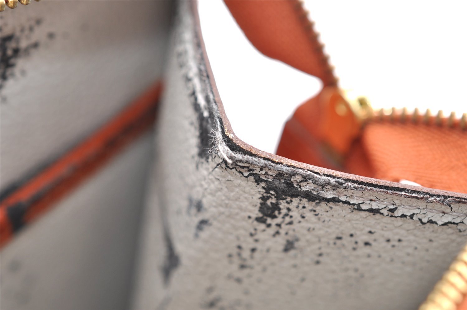 Authentic Louis Vuitton Epi Trousse Crete Clutch Bag Brown M48403 LV 8932I