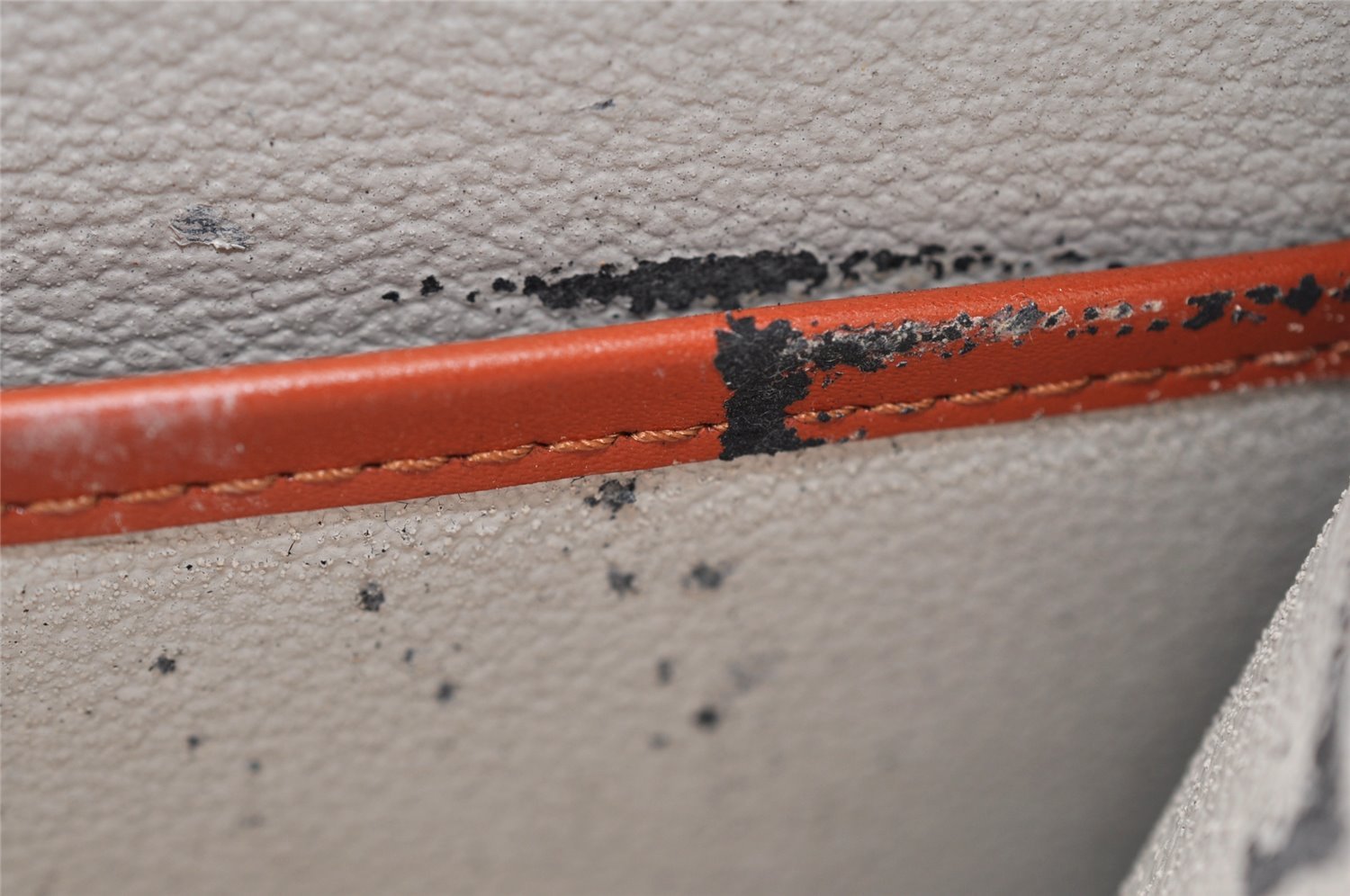 Authentic Louis Vuitton Epi Trousse Crete Clutch Bag Brown M48403 LV 8932I