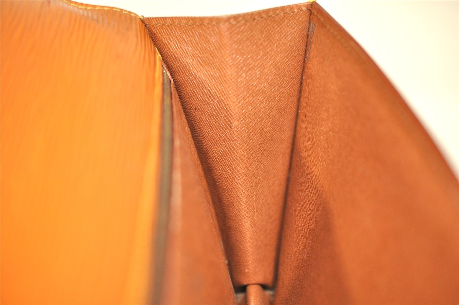 Auth Louis Vuitton Epi Pochette Sellier Dragonne Clutch Bag M52618 Brown 8933J