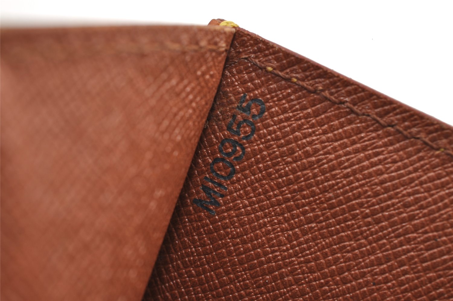 Auth Louis Vuitton Epi Pochette Sellier Dragonne Clutch Bag M52618 Brown 8933J