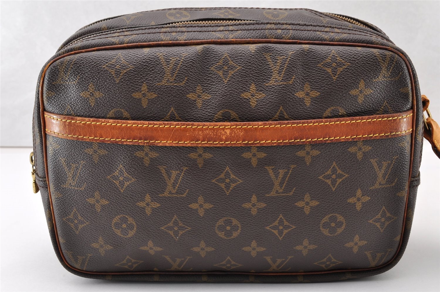 Authentic Louis Vuitton Monogram Reporter PM Shoulder Bag M45254 LV Junk 8934I