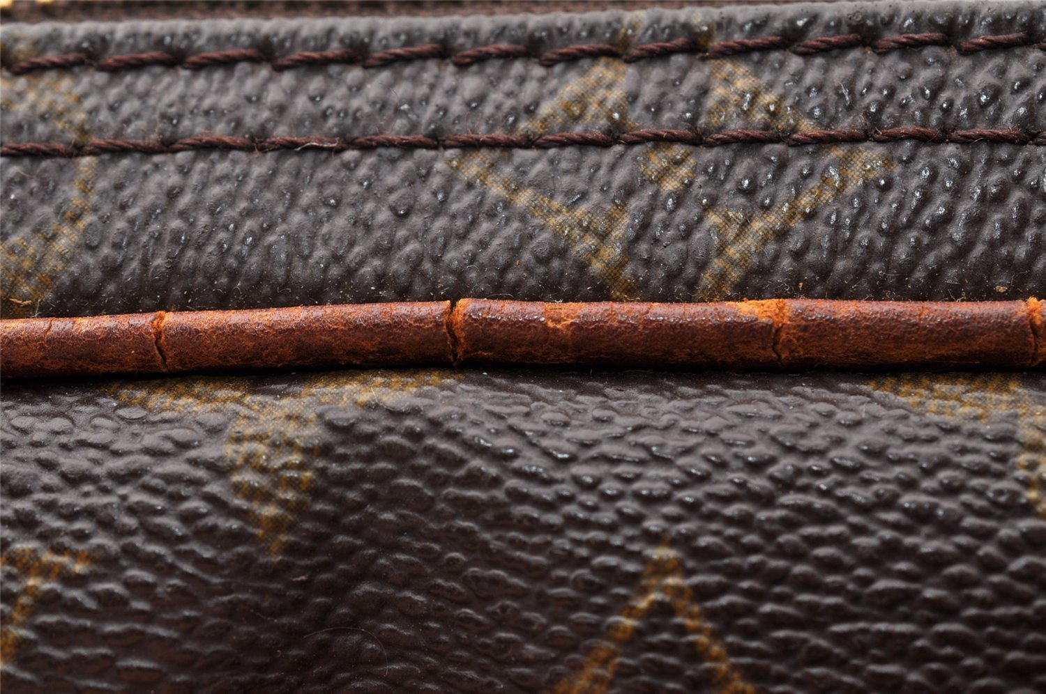 Authentic Louis Vuitton Monogram Reporter PM Shoulder Bag M45254 LV Junk 8934I