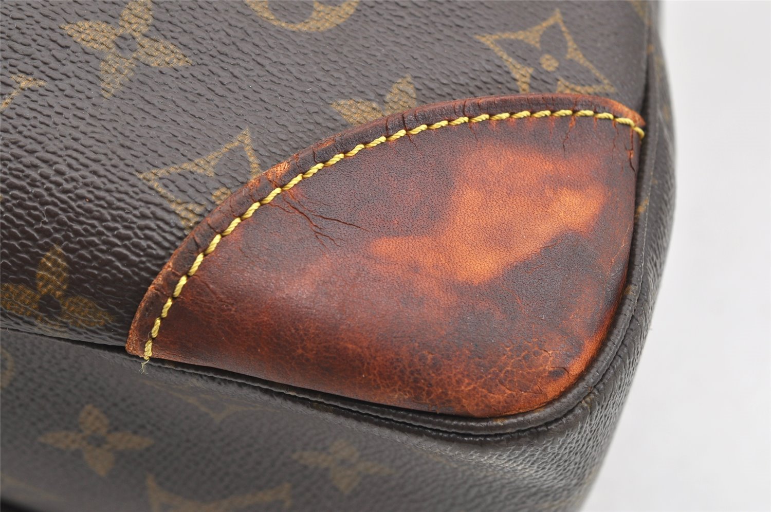 Authentic Louis Vuitton Monogram Boulogne 35 Shoulder Bag M51260 LV Junk 8936I