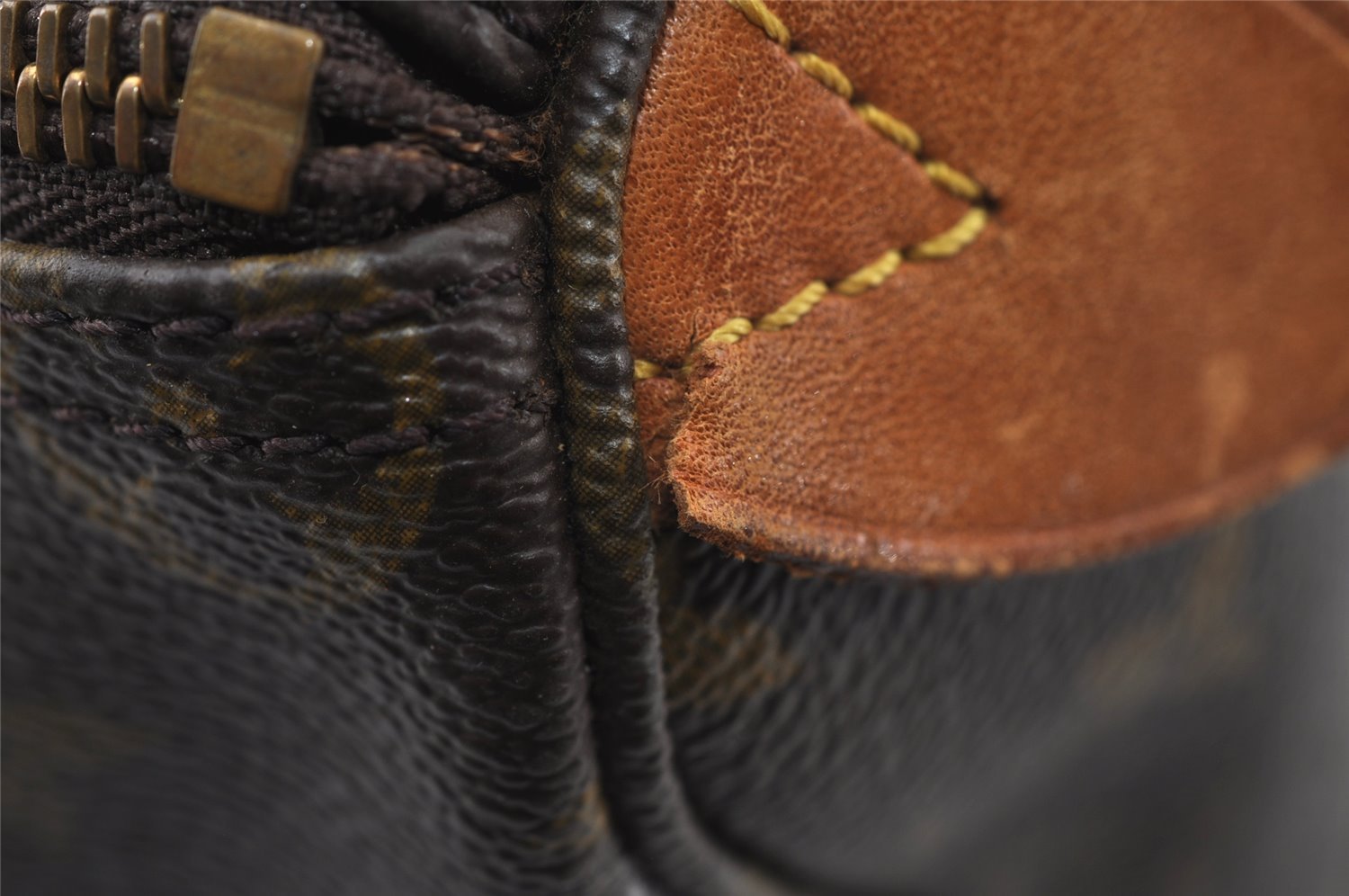 Authentic Louis Vuitton Monogram Flanerie 50 Shoulder Boston Bag M51116 LV 8940I