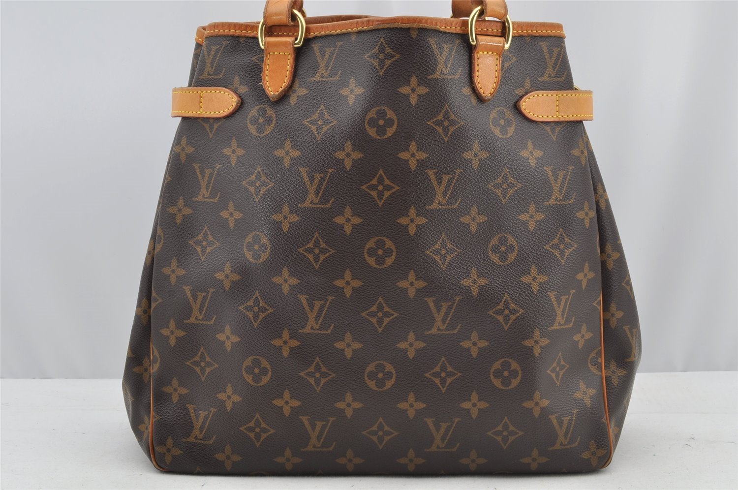 Authentic Louis Vuitton Monogram Batignolles Vertical Tote Bag M51153 LV 8941I