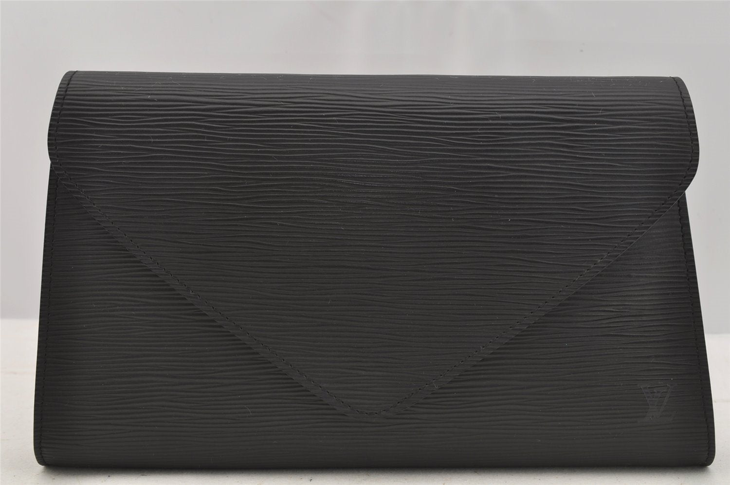 Authentic Louis Vuitton Epi Arts Deco Clutch Hand Bag Black M52632 LV 8942I