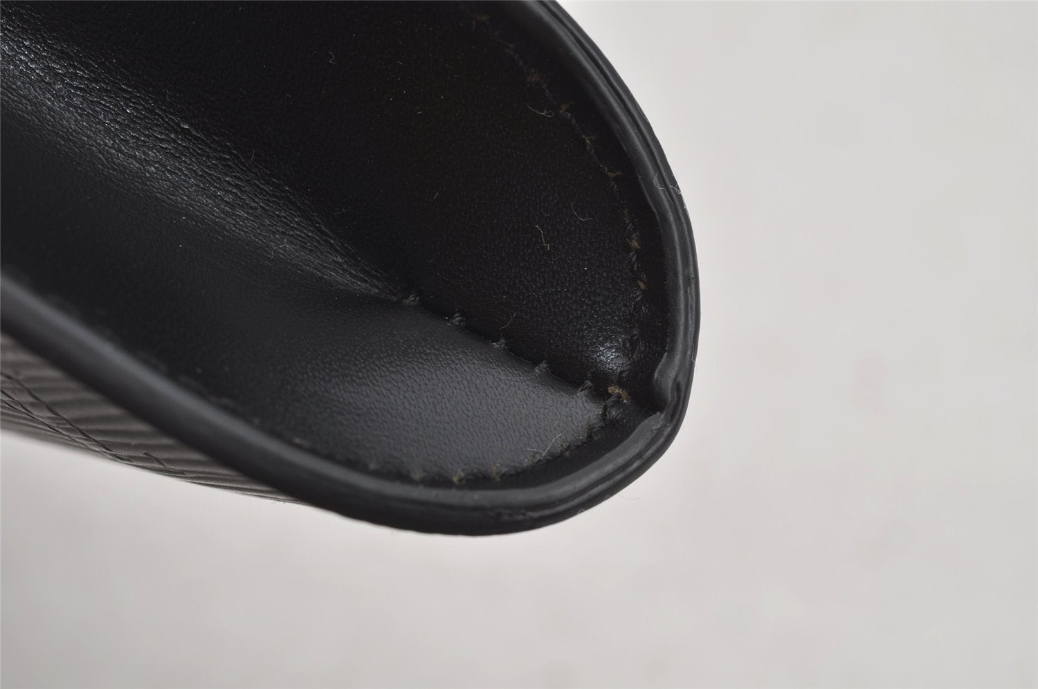 Authentic Louis Vuitton Epi Arts Deco Clutch Hand Bag Black M52632 LV 8942I