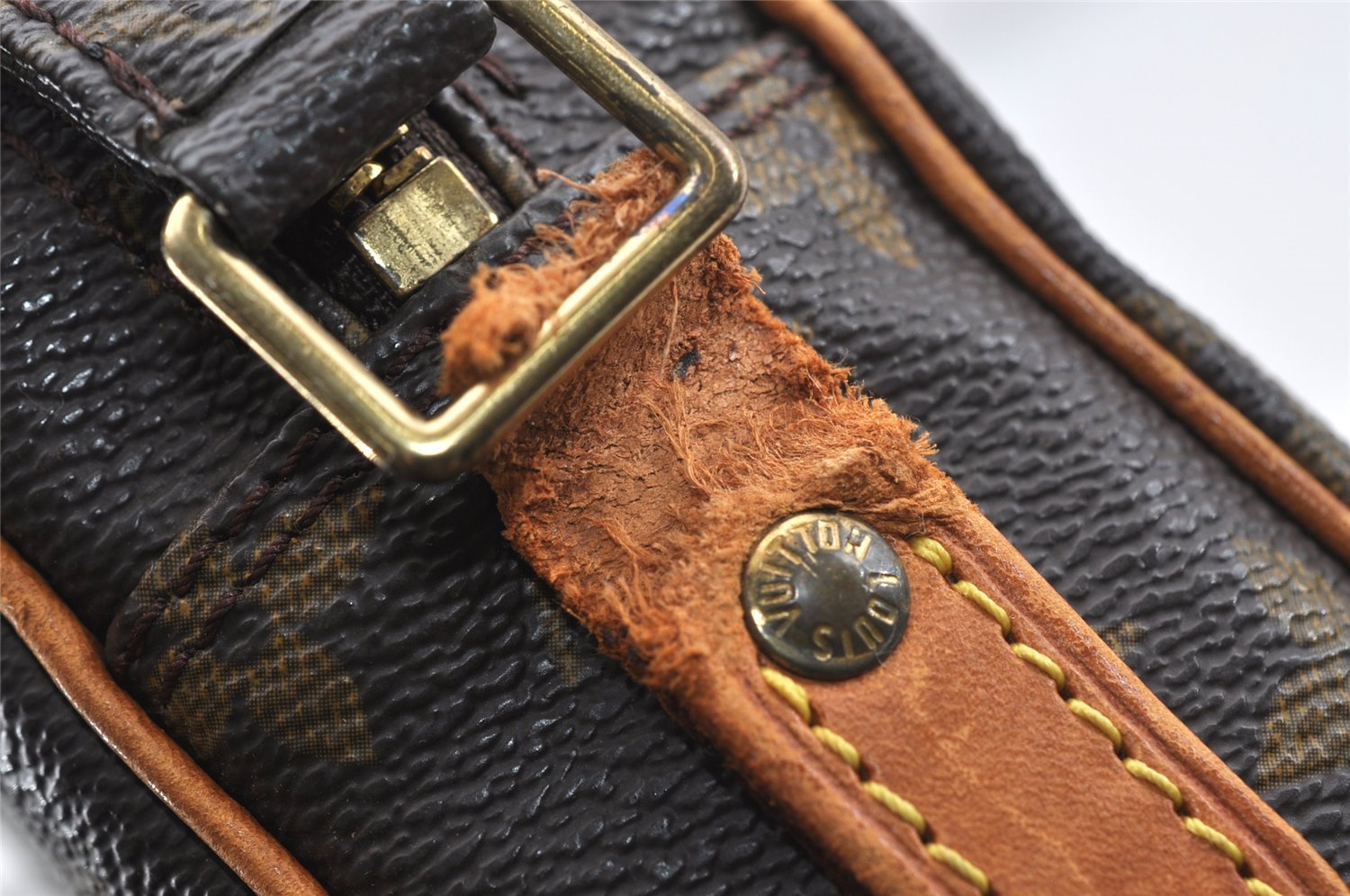 Authentic Louis Vuitton Monogram Amazone Shoulder Cross Bag M45236 LV Junk 8953I