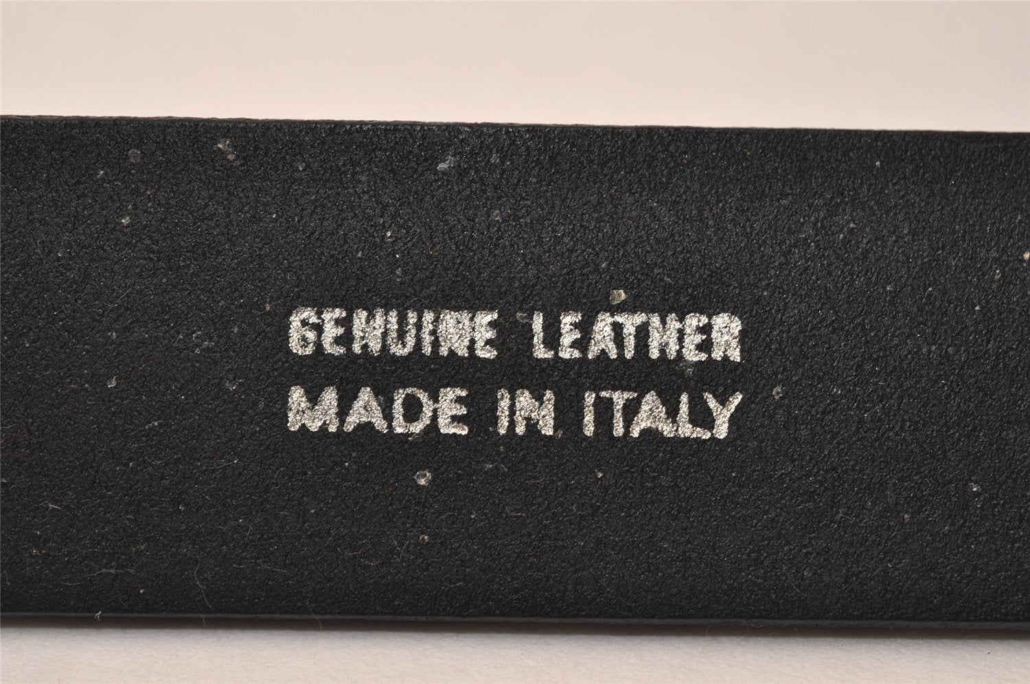 Authentic FENDI Vintage Belt Leather Size 66-76cm 26-29.9