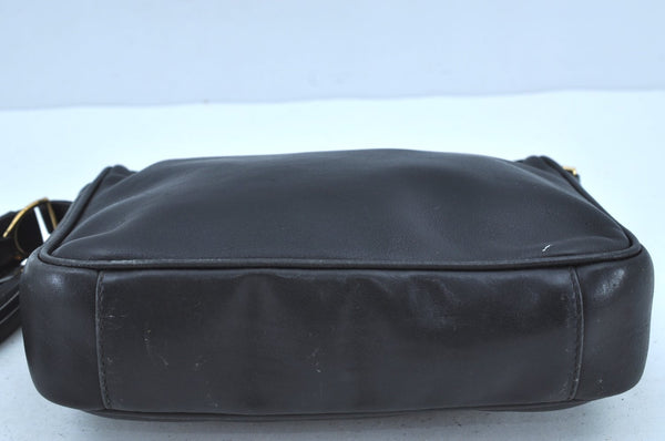 Authentic GUCCI Tassel Shoulder Cross Body Bag Purse Leather Black Junk 8967G