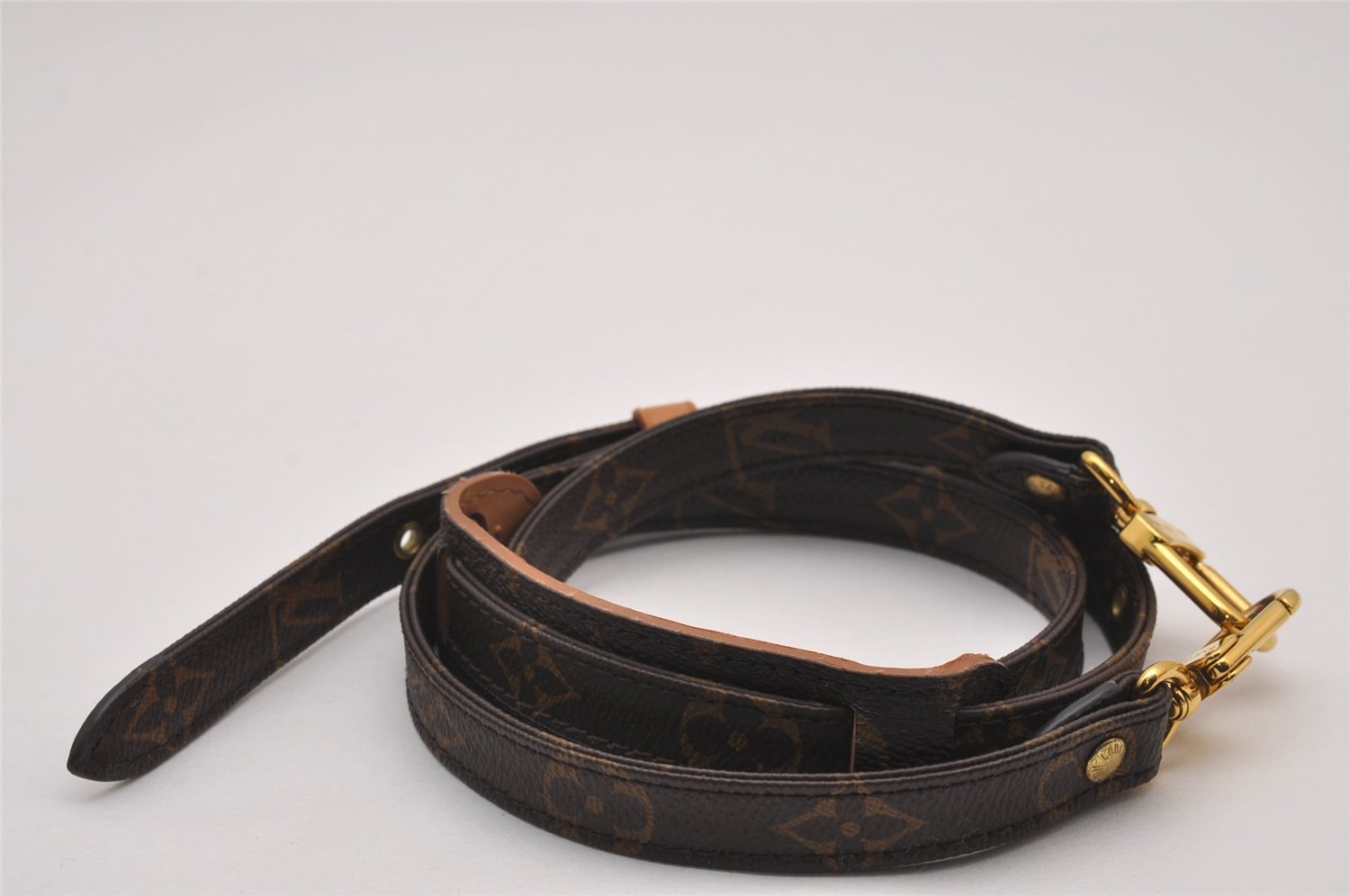 Authentic Louis Vuitton Monogram Shoulder Strap 40-46.9