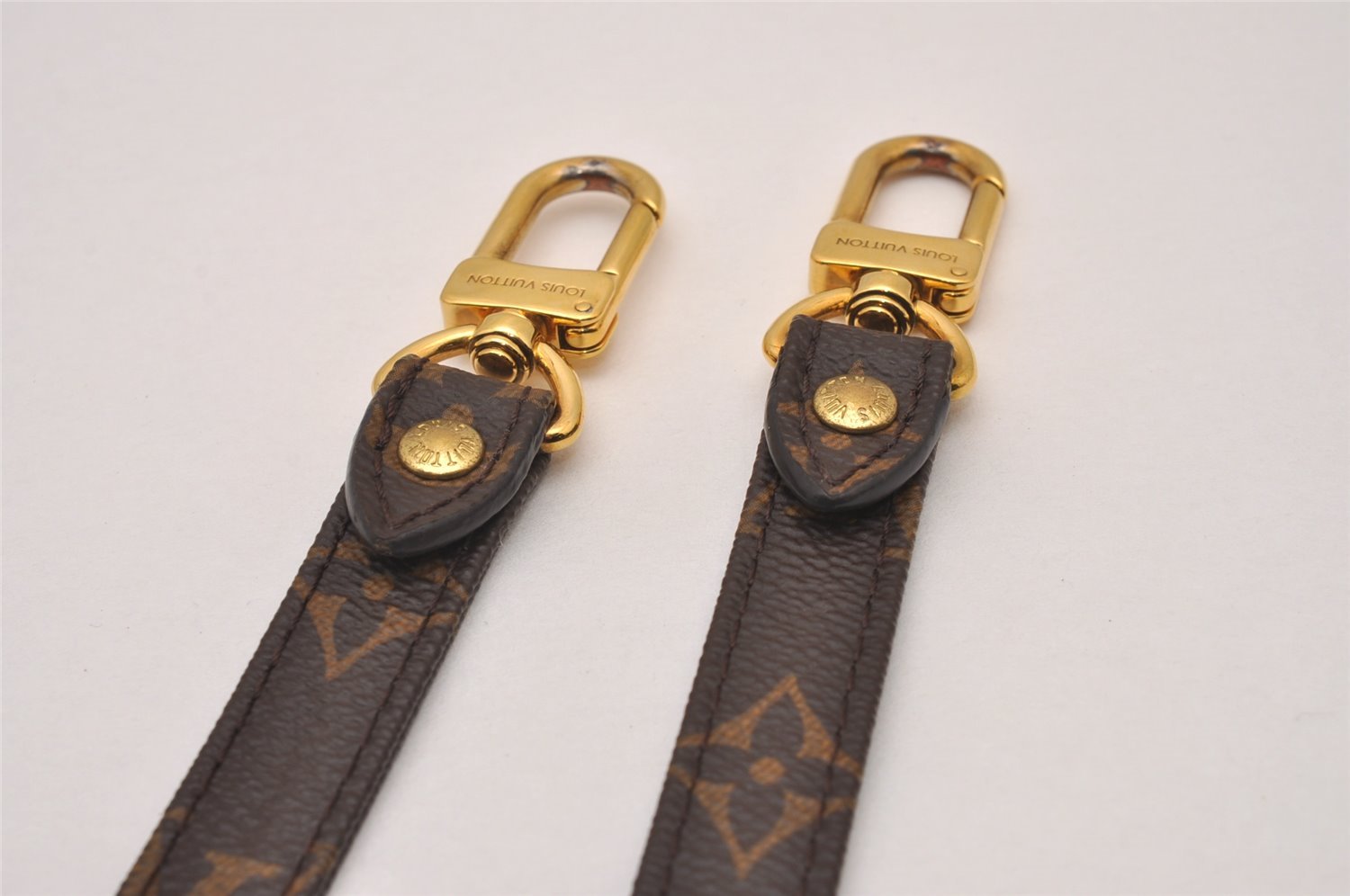 Authentic Louis Vuitton Monogram Shoulder Strap 40-46.9