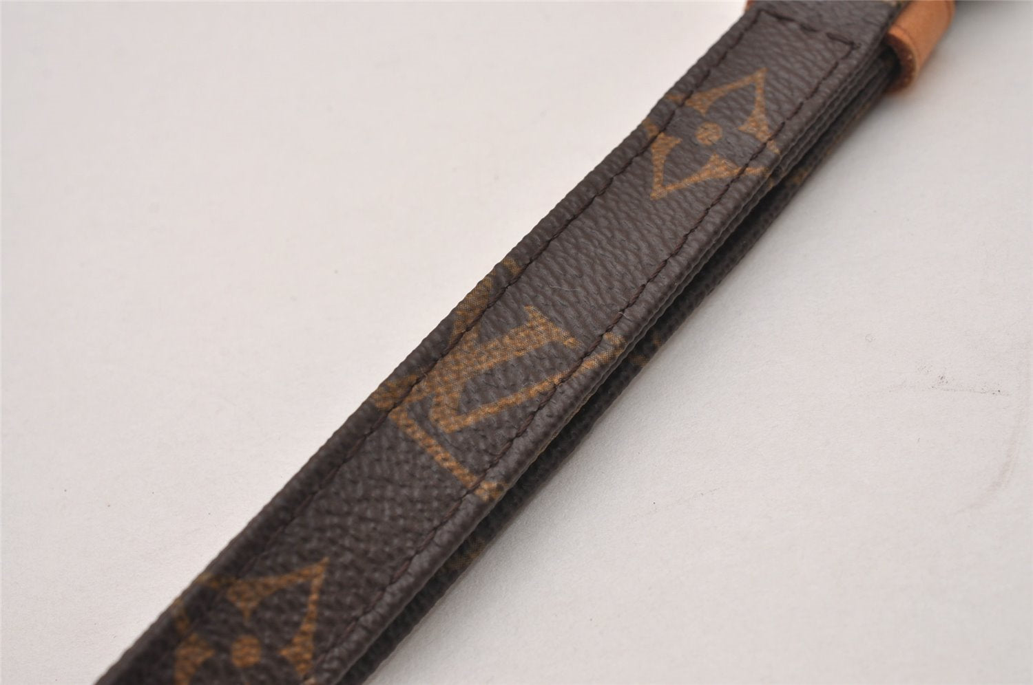 Authentic Louis Vuitton Monogram Shoulder Strap 40-46.9