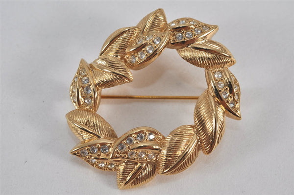 Authentic Christian Dior Rhinestone Leaf Motif Brooch Gold Tone CD 8974K