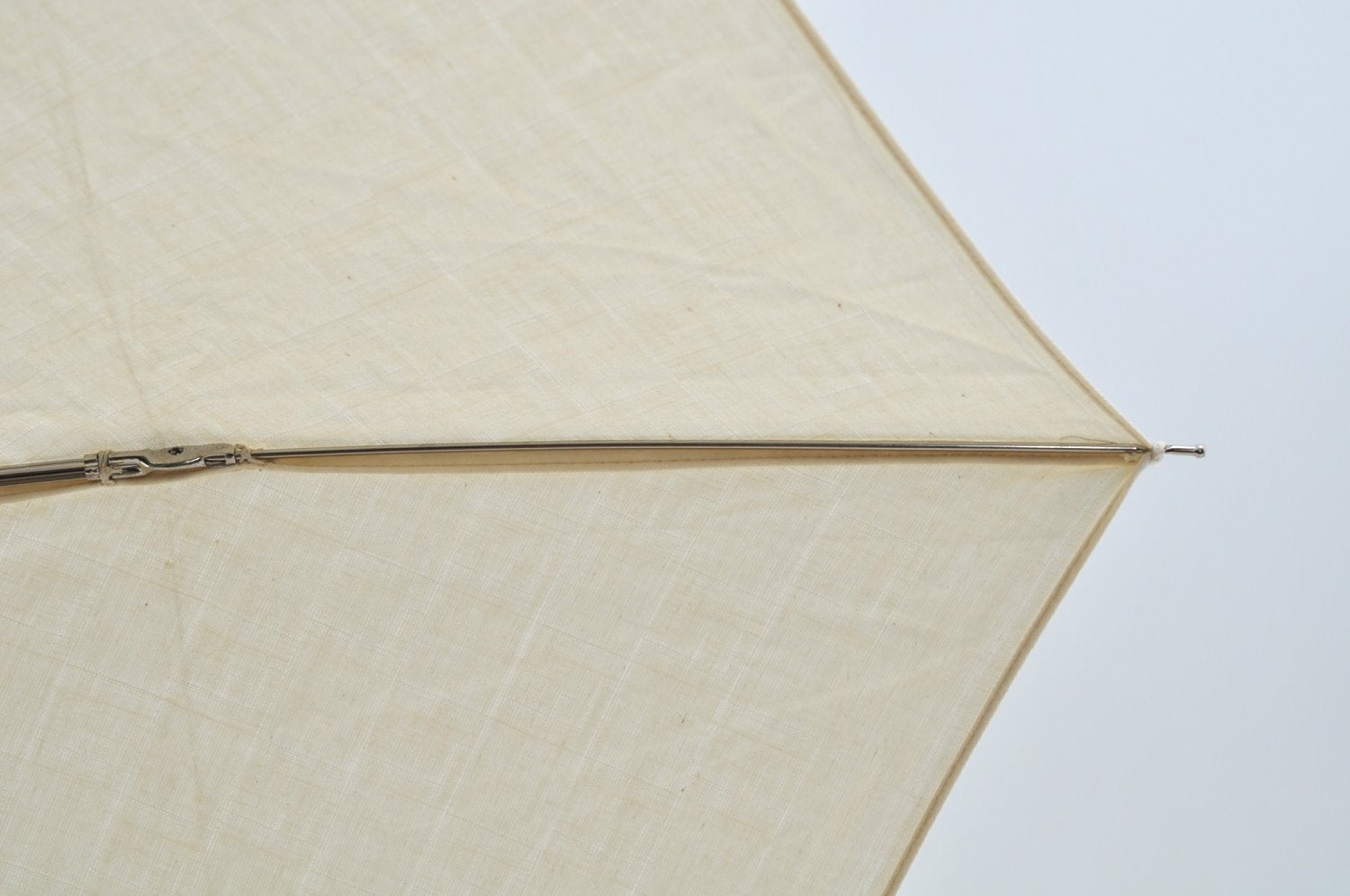 Authentic FENDI Vintage Zucchino Folding Umbrella White Cream 8975J