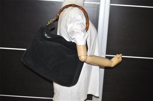 Authentic GUCCI Bamboo Shoulder Hand Bag Suede Leather Black Junk 8981I