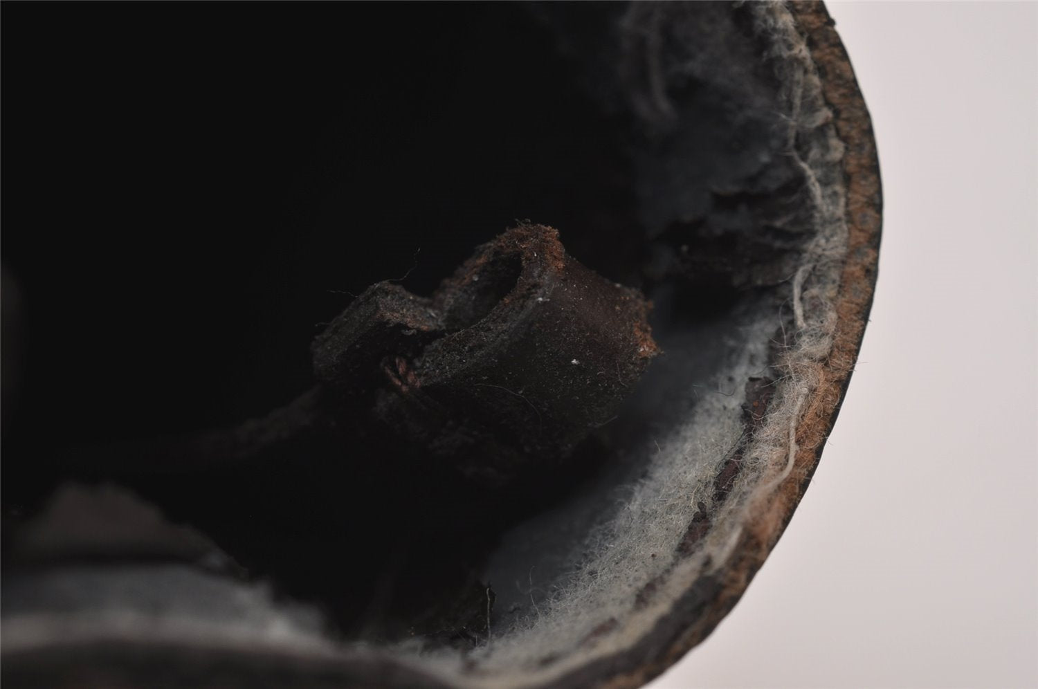 Authentic Louis Vuitton Damier Clochette PM Key Case N62661 LV 8985I