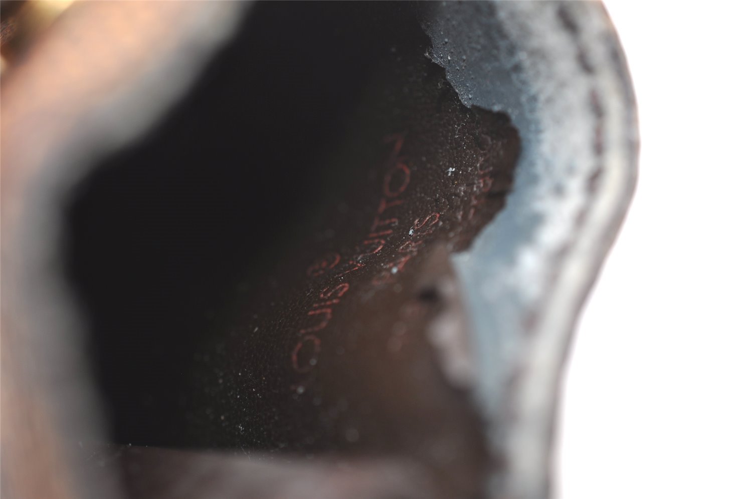 Authentic Louis Vuitton Damier Clochette PM Key Case N62661 LV 8985I