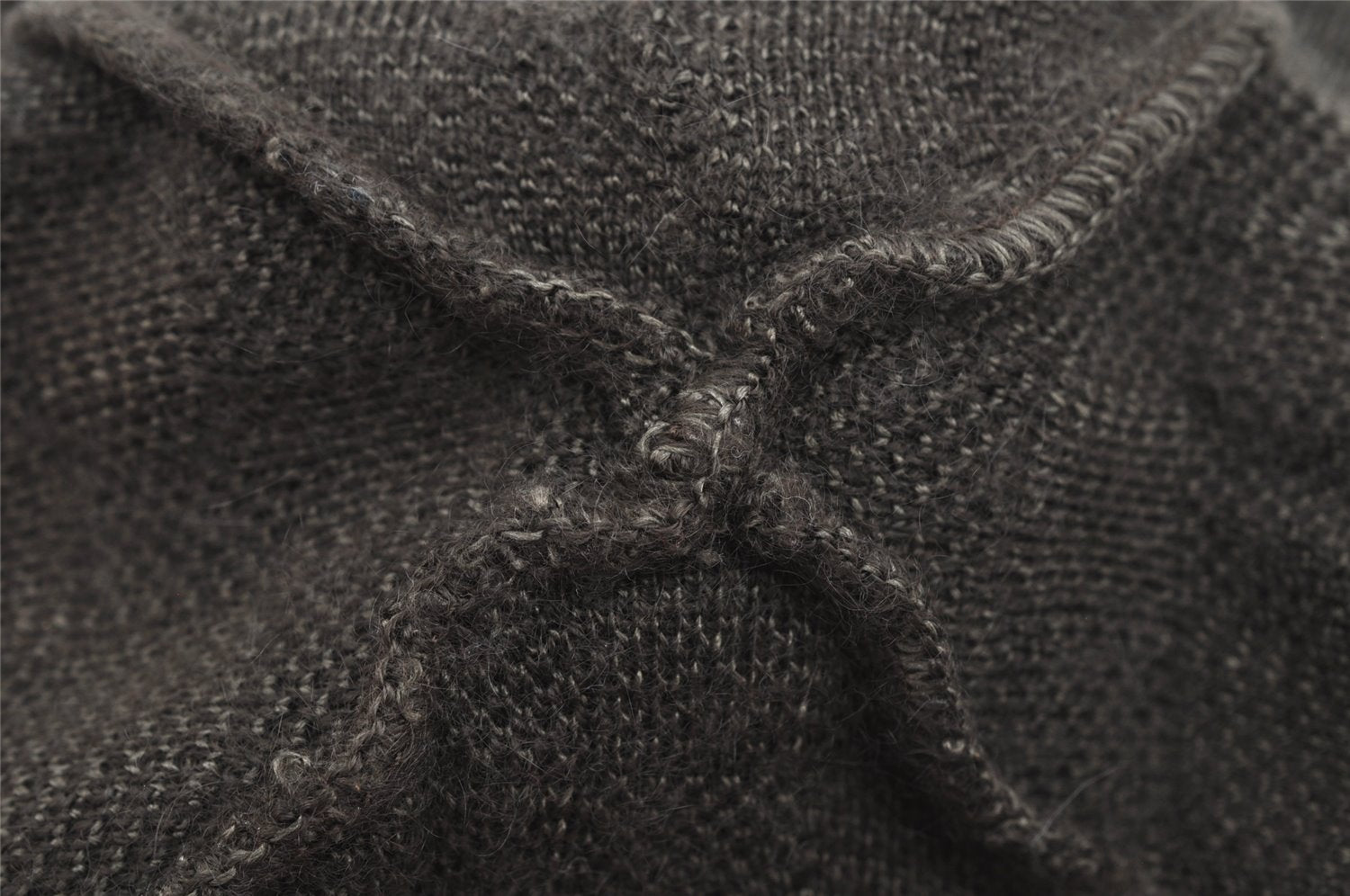 Authentic Louis Vuitton Damier Beanie Knit Cap Size M Cashmere Silk Brown 8994J