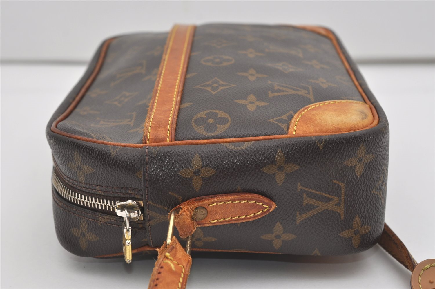 Authentic Louis Vuitton Monogram Trocadero 27 Shoulder Cross Bag M51274 LV 8995I