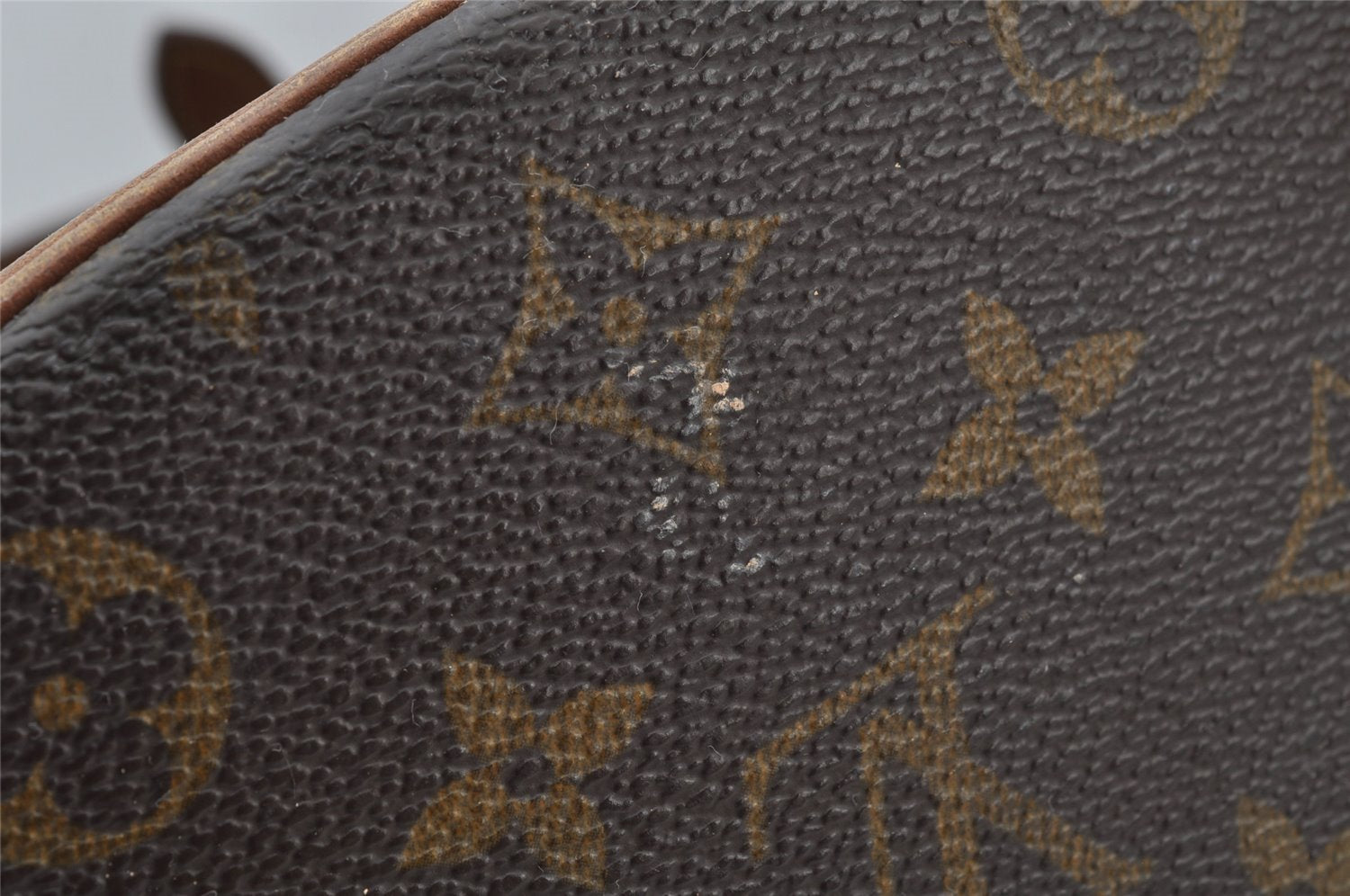 Authentic Louis Vuitton Monogram Bucket GM Shoulder Tote Bag M42236 Junk 9001I