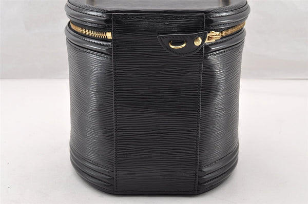 Authentic Louis Vuitton Epi Cannes Cosmetic Hand Bag Purse Black M48032 LV 9002I