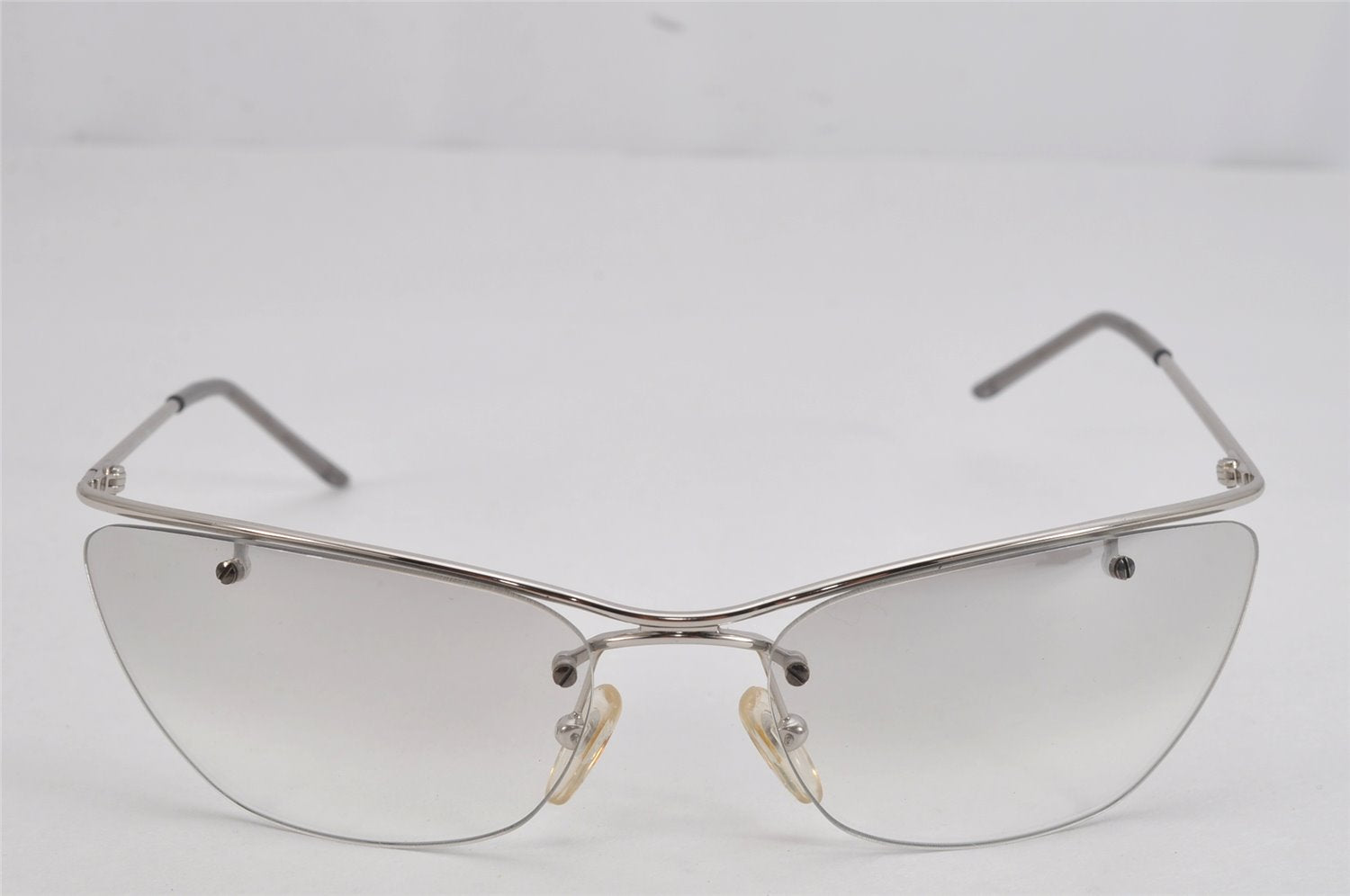 Authentic Christian Dior Vintage Sunglasses YB7NN Titanium Silver Clear CD 9011J