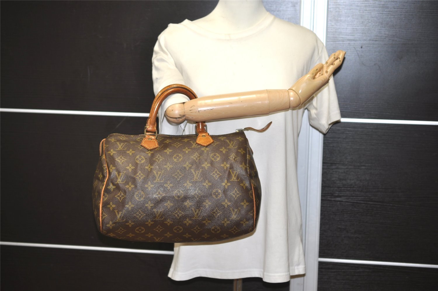 Authentic Louis Vuitton Monogram Speedy 30 Hand Boston Bag Old Model LV 9012I