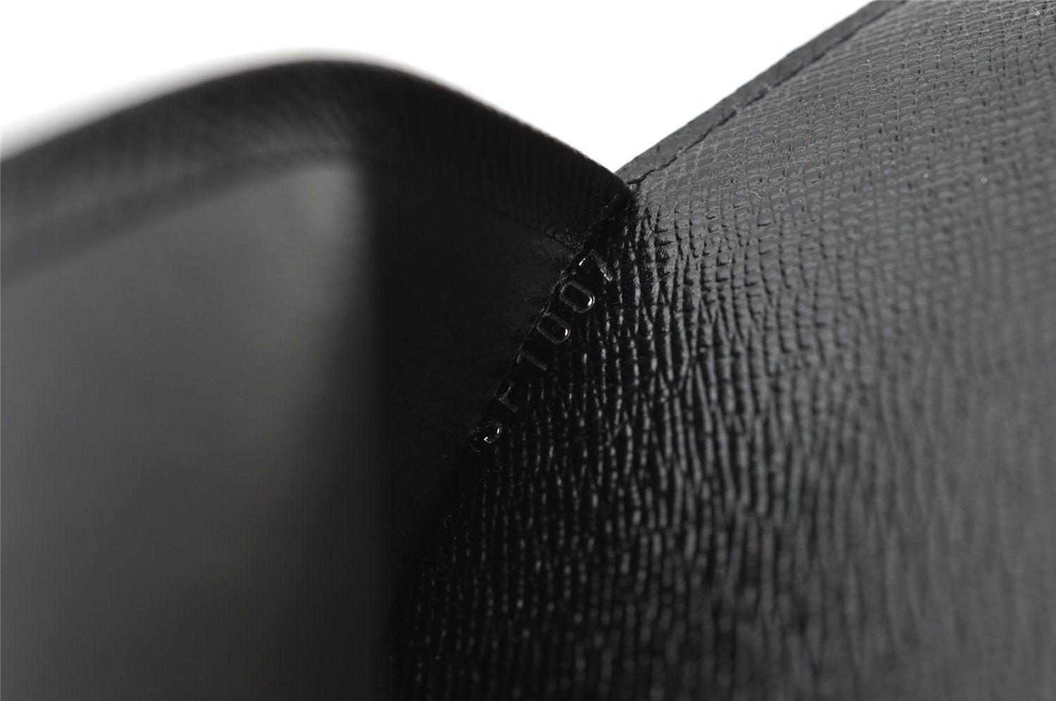 Authentic Louis Vuitton Epi Agenda MM Notebook Cover Black R20202 LV 9012J