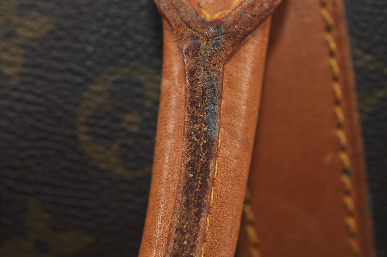 Authentic Louis Vuitton Monogram Keepall 55 Boston Bag Old Model LV Junk 9013I
