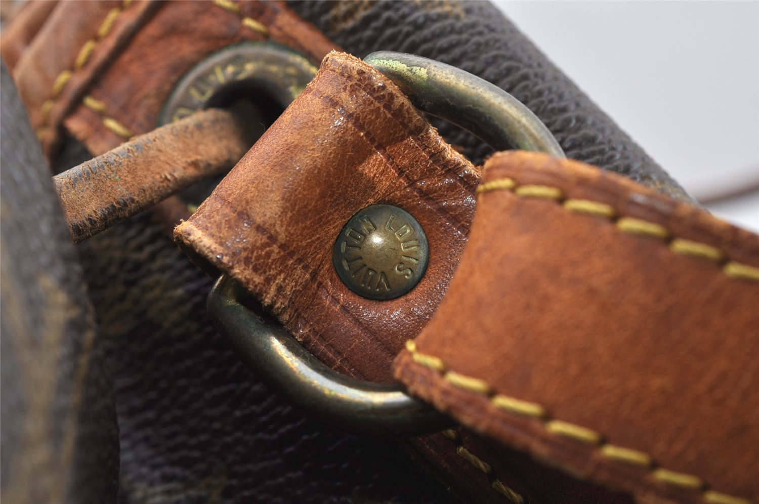 Authentic Louis Vuitton Monogram Noe Shoulder Drawstring Bag M42224 LV 9015I