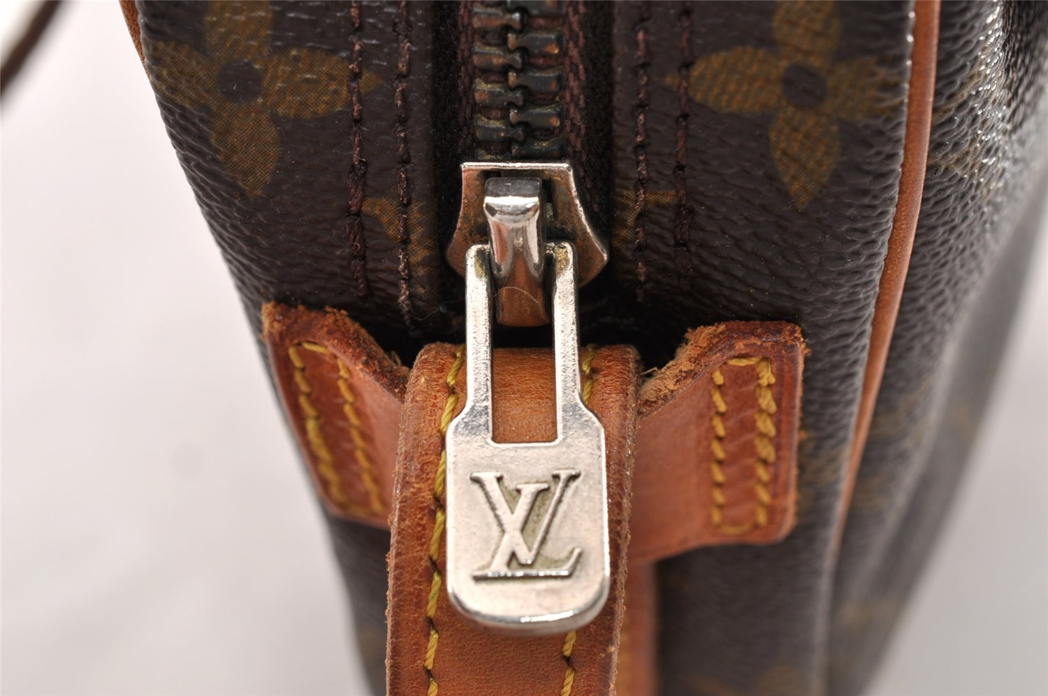 Authentic Louis Vuitton Monogram Jeune Fille MM M51226 Shoulder Cross Bag 9016I