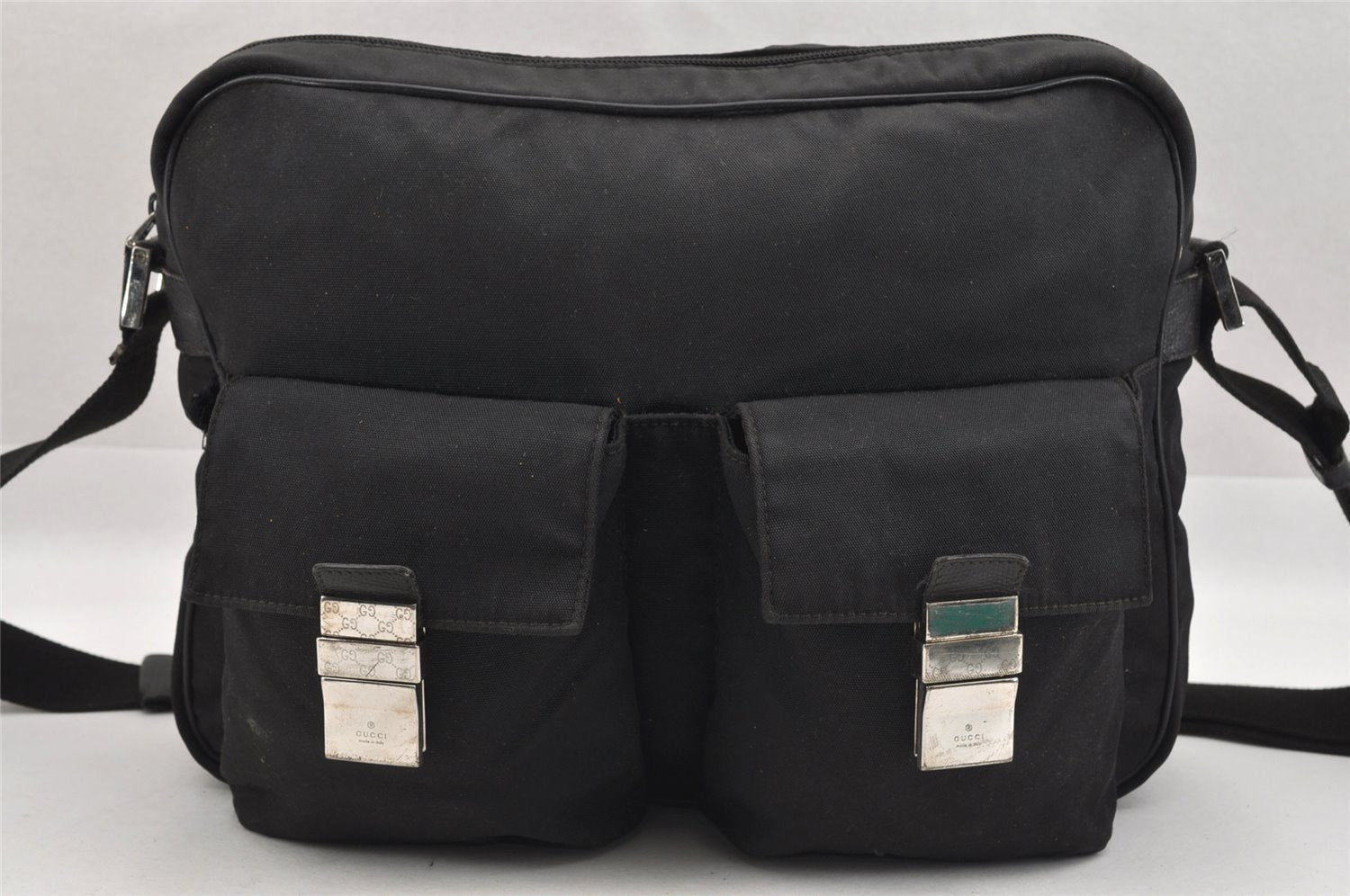 Authentic GUCCI Shoulder Cross Body Bag Nylon Leather 145863 Black 9024I