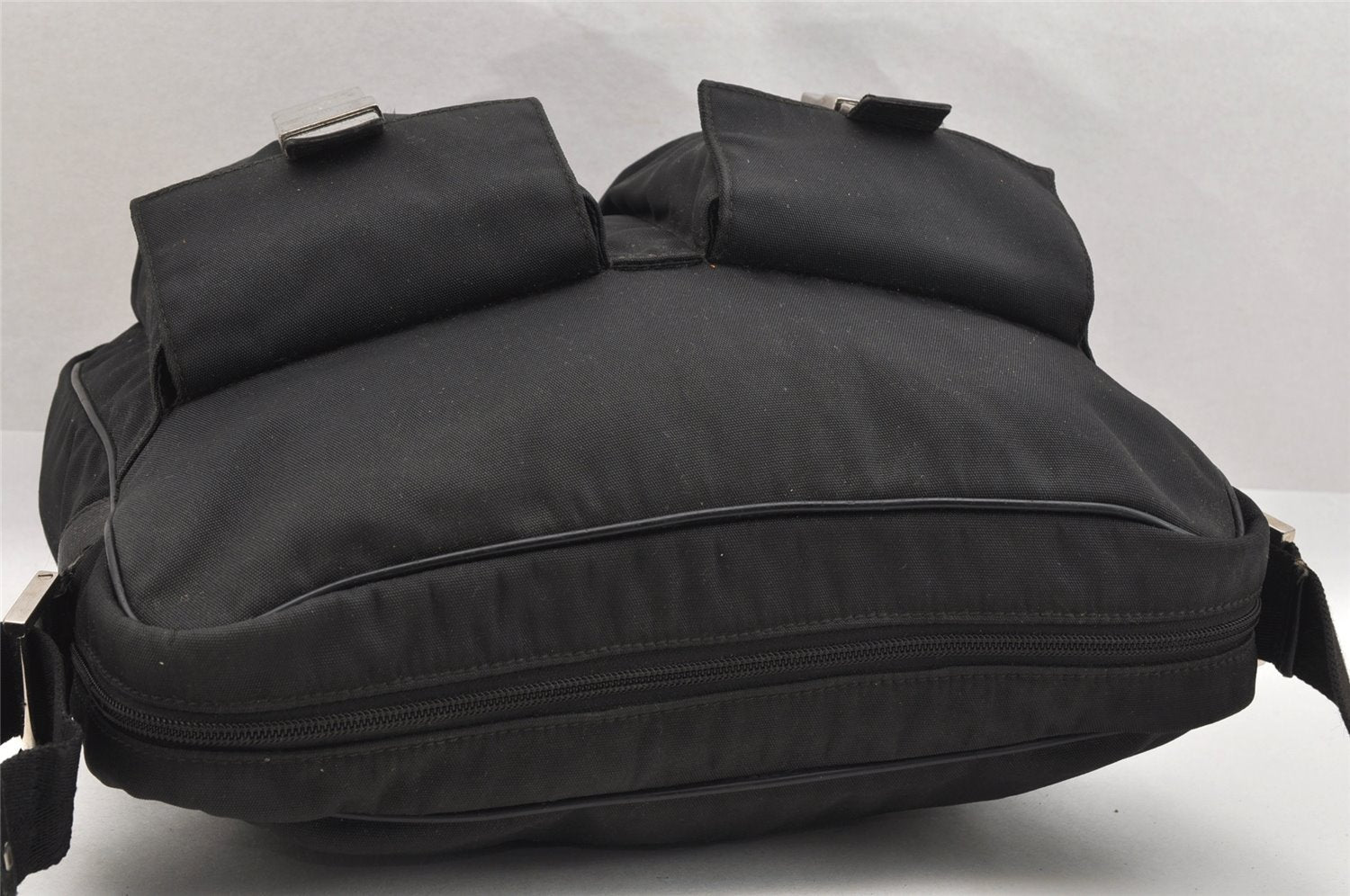 Authentic GUCCI Shoulder Cross Body Bag Nylon Leather 145863 Black 9024I